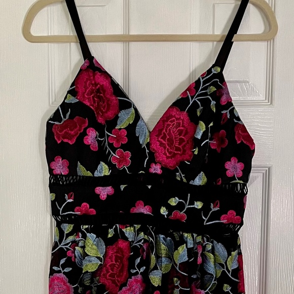 Nicole Miller Floral Embroidered Cocktail Dress - Picture 1 of 6
